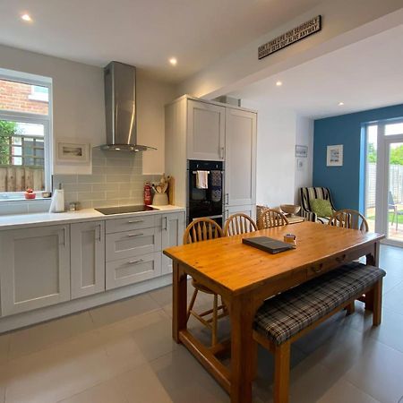 Charming 3 Bed House And Garden, Pet Friendly Villa Bournemouth Exterior foto