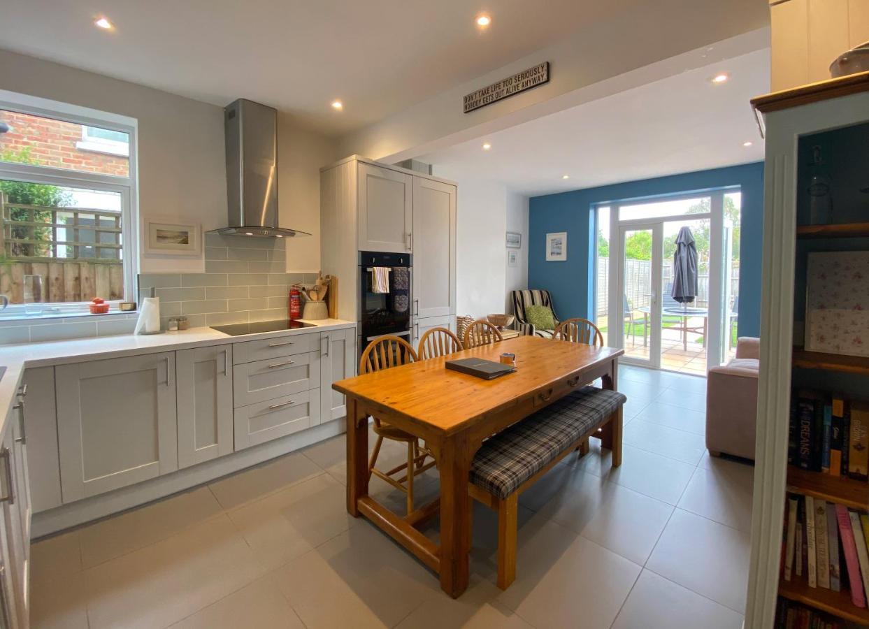 Charming 3 Bed House And Garden, Pet Friendly Villa Bournemouth Exterior foto